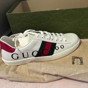 Gucci sneakers new